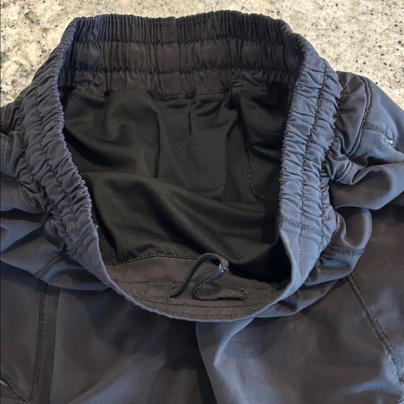 lululemon Hotty Hot Black Athletic Shorts - Picture 2 of 4